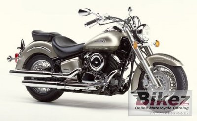 2004 Yamaha XVS 1100 A DragStar Classic photo